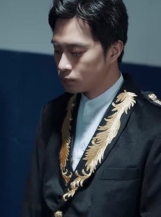 短剧《亮剑之龙帅归来》75集短剧蓝光画质全集一口气看完