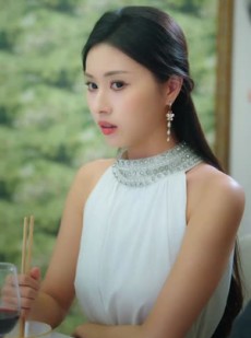 短剧《谈个恋爱吧伍助理》45集短剧全集免费在线追剧平台