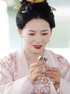 短剧《穿越王妃逆袭攻略》76集短剧高清流畅在线免费看