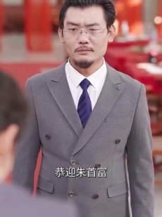 短剧《功成名就时，衣锦还乡日》60集短剧蓝光画质全集抢先观