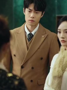 短剧《在万米高空放弃爱过的他》82集短剧全集资源分享免费看