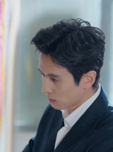 短剧《飞越疯人院》56集短剧网盘资源免费观看