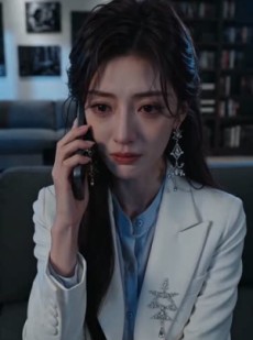 短剧《离婚后，她带着奖杯震惊娱乐圈》55集短剧全集资源免费获取