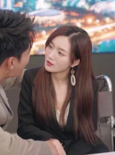 短剧《夫妻双双搞钱》82集短剧高清流畅在线免费看