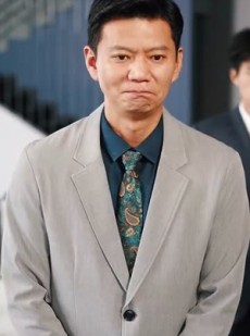 短剧《发错表白情话，女老板要跟我领证发错》79集短剧高清全集免费点播