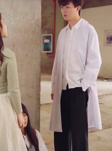 短剧《离婚后，她转身嫁给了千亿总裁》104集短剧手机在线流畅播放