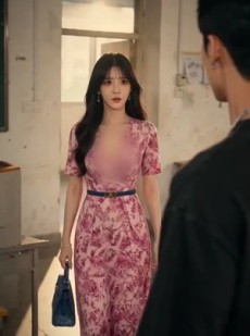 短剧《她太难撩》62集短剧全集免费在线追