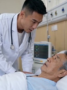 短剧《离婚后，顾总天天来我的大排档要饭》40集短剧全集资源免费获取