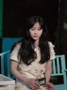 短剧《总裁夫人的双面身份》79集短剧全集在线极速观看