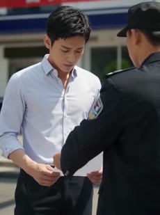 短剧《离婚后，千亿大佬爱上我》77集短剧1080P在线免费赏