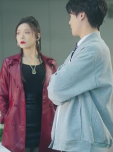 短剧《攻略女神，我选择上交自己》80集短剧在线观看全集不卡顿