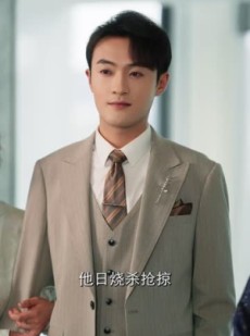 短剧《重生后我凭实力吃软饭》52集短剧蓝光画质解锁全集
