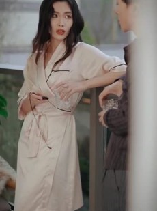 短剧《万亿巨富》99集短剧无广告在线观看