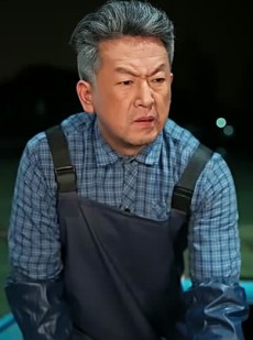 短剧《重回80：从小渔民到水产大王》61集短剧在线解锁全集