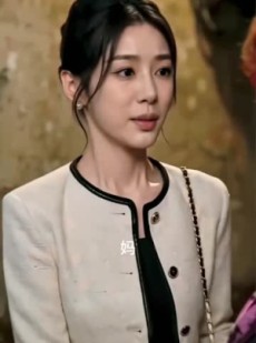 短剧《逃婚乌龙护卫竟是未婚夫》11集短剧高清在线观看无广告