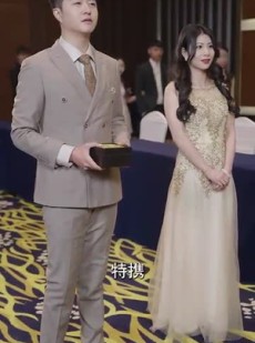 短剧《新版：君临》90集短剧全集高清在线追剧