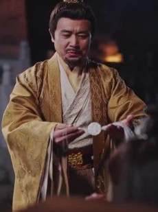 短剧《背剑之人》123集短剧全集网盘资源免费享