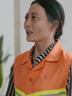 短剧《老伴病后，亲女儿给我撑腰》55集短剧每日更新追剧无忧