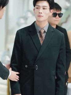 短剧《六个大佬的心尖宠，终于离婚了》52集短剧官方高清全集免费追剧