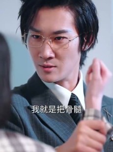 短剧《女儿说：妈妈，我陪你赢回来》60集短剧蓝光画质一键观看