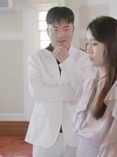 短剧《离婚后，夫人马甲捂不住了》99集短剧全集高清在线一口气看完