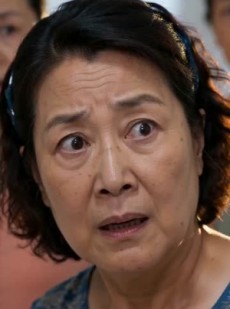 短剧《假镯子被拆穿那天，我拿出了真的》56集短剧高清在线观看全集