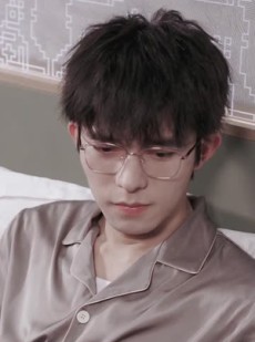 短剧《与神秘总裁的先婚后爱》92集短剧全集高清流畅海外观看