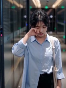 短剧《重生后我靠AI逆袭系统翻盘》55集短剧高清在线免费观看全集