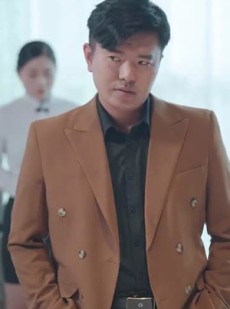 短剧《全网直播，小姨子曝光了我的身份》85集短剧全集免费解锁观看