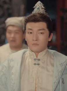 短剧《极品兵皇》101集短剧弹幕互动看剧不孤单