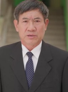 短剧《真假千金姐姐死后成为霸总白月光》74集短剧高清版在线抢先看