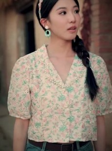 短剧《穿书1975炮灰女配不干了》80集短剧高清全集一键观看