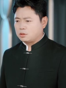 短剧《修仙大佬重回新手村》80集短剧全集免费在线追剧