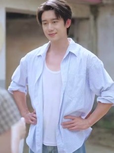 短剧《重生后，我分手回岛赶海桶桶爆仓》81集短剧高清全集一键观看