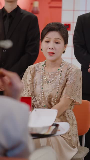 重生之吃货皇后惹不起(13集) 重生之吃货皇后惹不起(13集)短剧全剧终限免合集