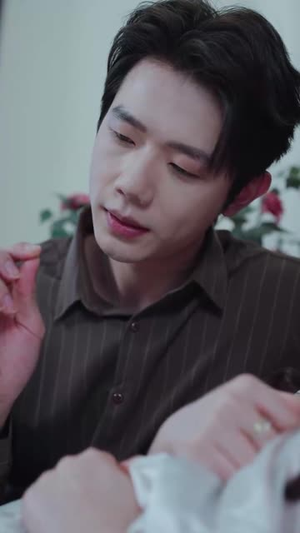 裙下之臣(58集) 裙下之臣(58集)短剧合集导演剪辑版