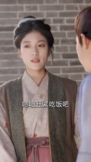 穿成三个反派儿子的锦鲤娘(80集) 穿成三个反派儿子的锦鲤娘(80集)短剧全集解锁零收费