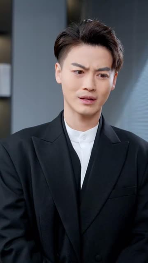 大小姐,你的反派剧本拿反了(83集) 大小姐,你的反派剧本拿反了(83集)短剧宝藏全集限免看