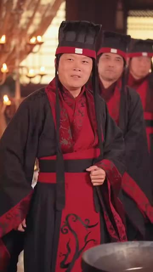瞎眼两年我竟成了女帝继父(81集) 瞎眼两年我竟成了女帝继父(81集)短剧全剧终限免合集