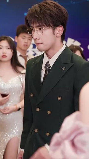 黎小姐,这三个哥哥不要也罢(70集) 黎小姐,这三个哥哥不要也罢(70集)短剧全剧终限免合集