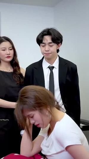 失忆后与帅气的他意外热恋(18集) 失忆后与帅气的他意外热恋(18集)短剧大结局全集特惠
