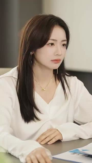 魂穿废材后夫人被全家宠上天(79集) 魂穿废材后夫人被全家宠上天(79集)短剧宝藏全集限免看