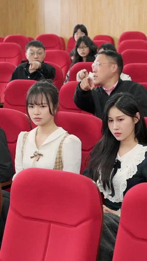 无罪辩护人贩子的反噬(70集) 无罪辩护人贩子的反噬(70集)短剧全集热力排行榜之一