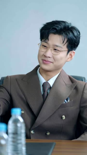 听见姐姐的心声后(43集) 听见姐姐的心声后(43集)短剧全集特惠限时看