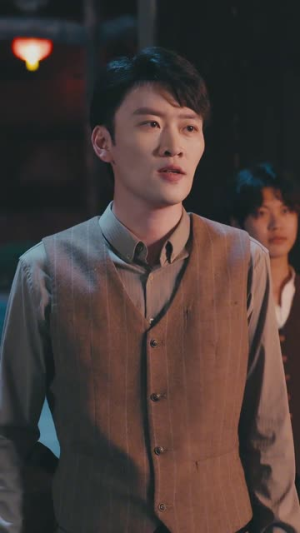 我家照相馆火爆全国（30集）短剧全集VR沉浸版