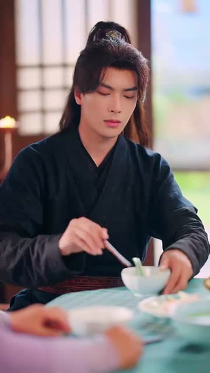 不装了我爹是当朝皇帝（65集）短剧全集秒播无卡顿