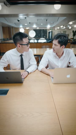 办公诡夜(20集) 办公诡夜(20集)短剧全集投屏大屏看