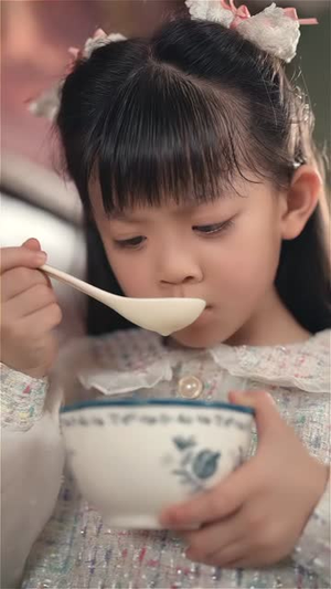 司令千金才不是小可怜(56集) 司令千金才不是小可怜(56集)短剧全集高清完整版