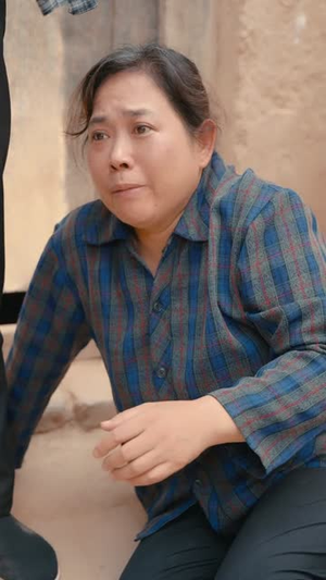 八零肥妻重生冷面硬汉被我拿捏了(75集) 八零肥妻重生冷面硬汉被我拿捏了(75集)短剧大结局超前点映