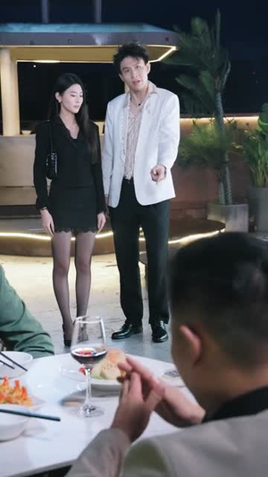 离婚后发现自己是万人迷(62集) 离婚后发现自己是万人迷(62集)短剧合集彩蛋完整版